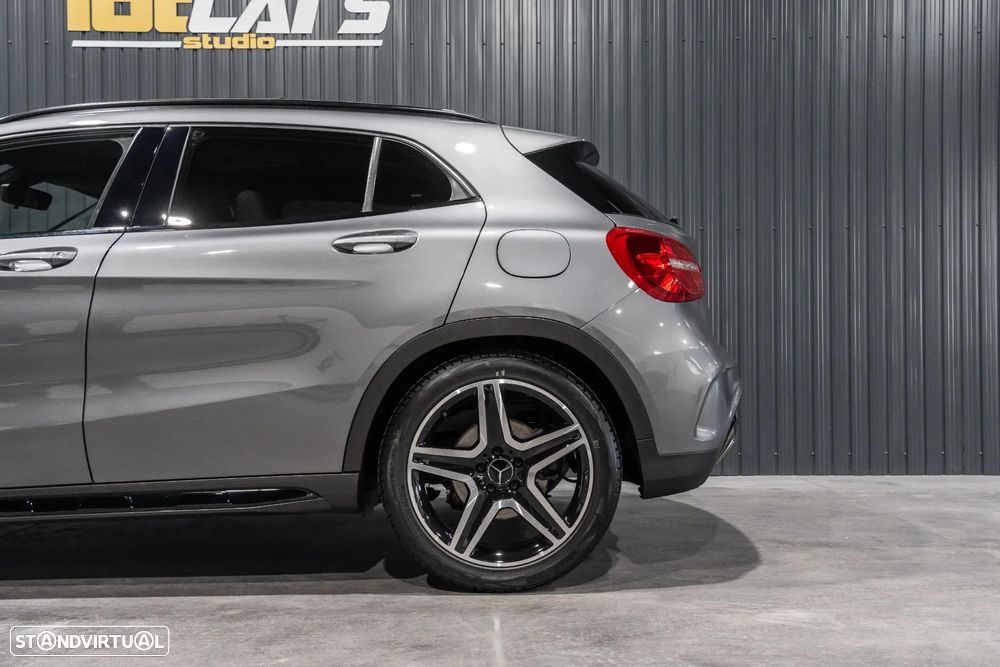 Mercedes-Benz GLA 180 AMG Line Aut. - 30