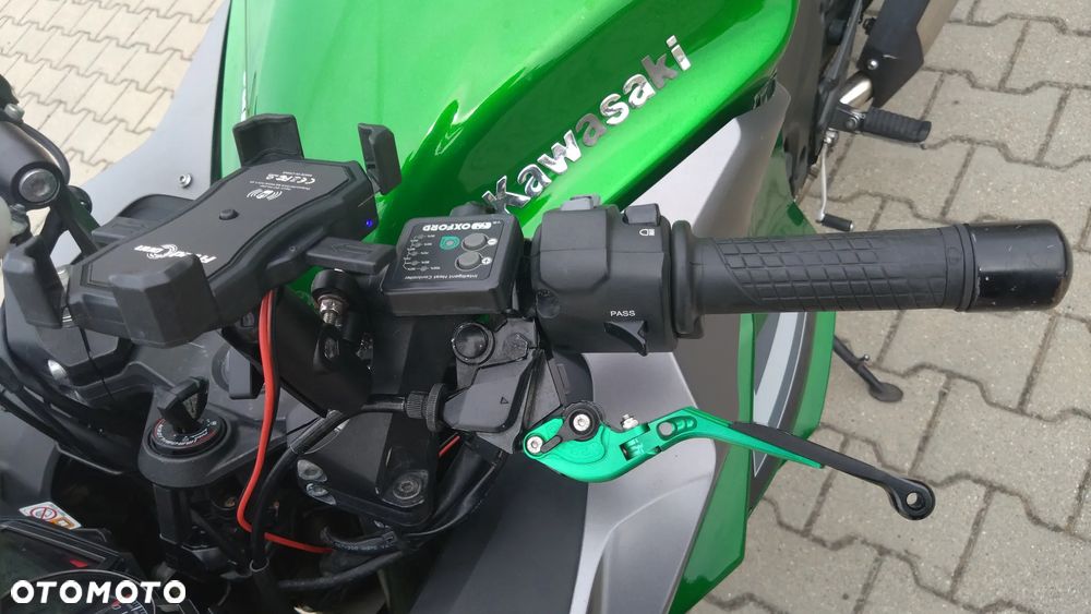 Kawasaki Ninja 1000 SX - 9