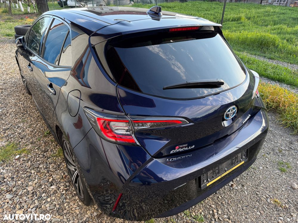 Toyota Corolla - 2