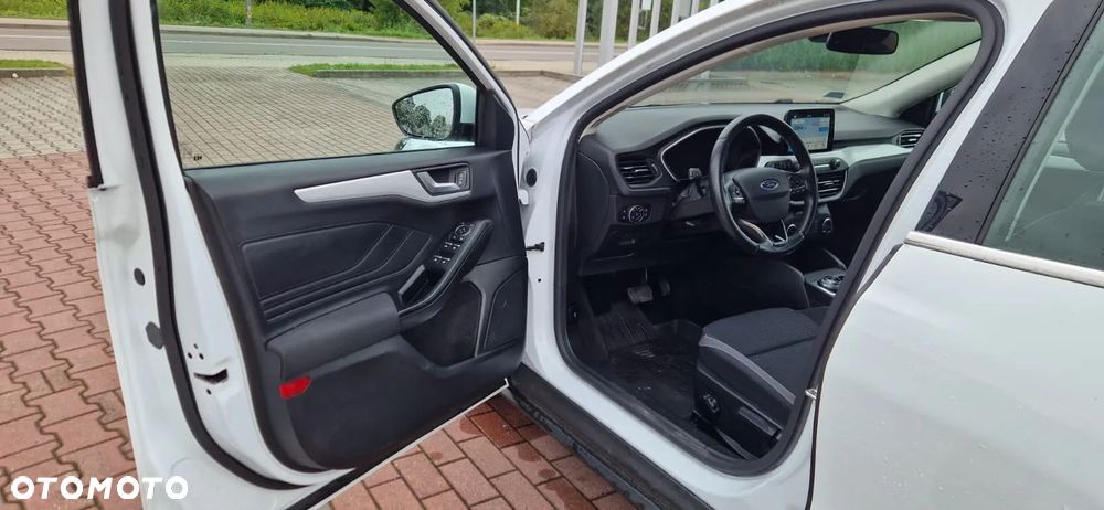 Ford Focus 1.0 EcoBoost SYNC Edition ASS PowerShift - 15