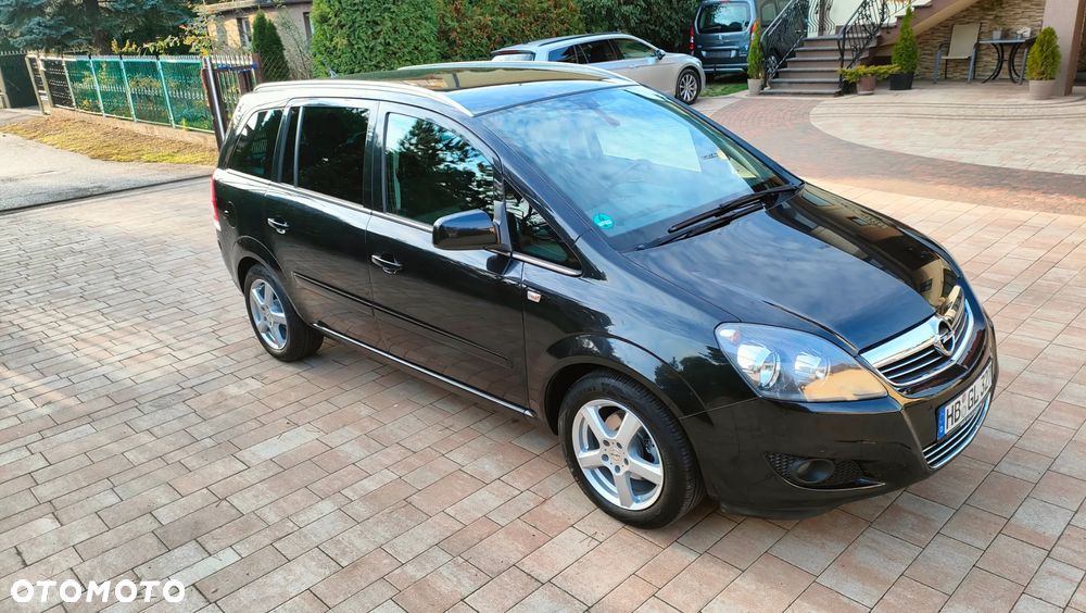 Opel Zafira 1.8 Cosmo - 17