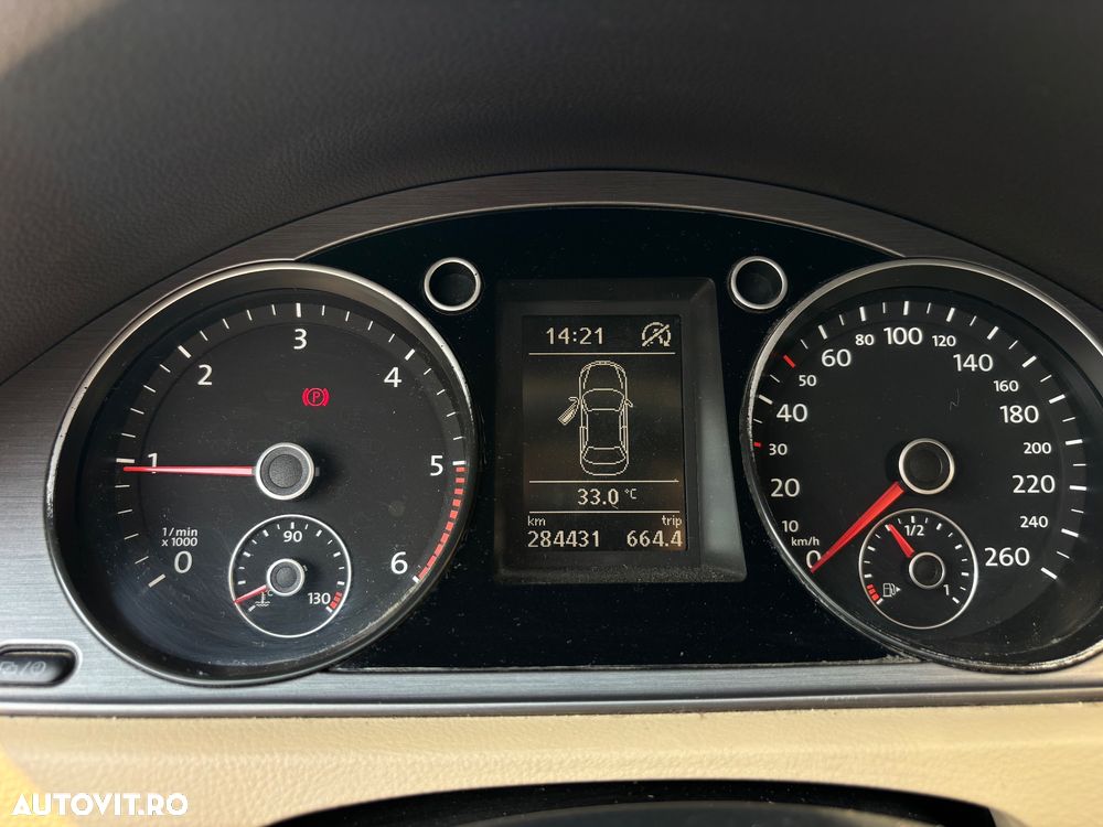 Volkswagen Passat 2.0 TDI 4Motion Comfortline - 10