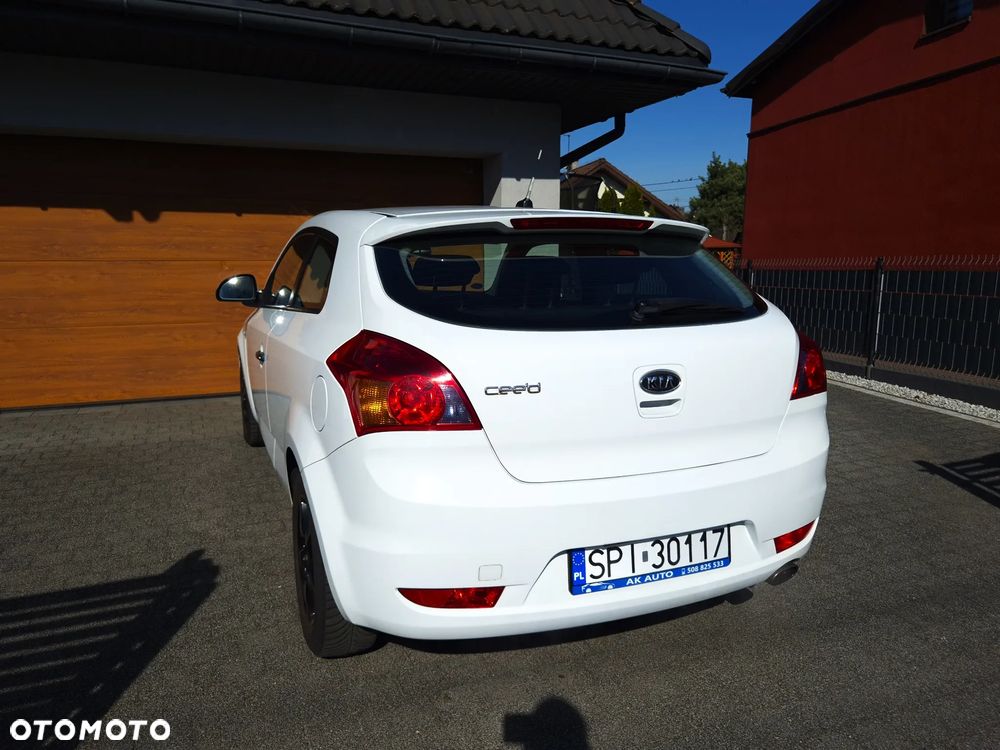 Kia ProCeed 1.6 CVVT LX - 15