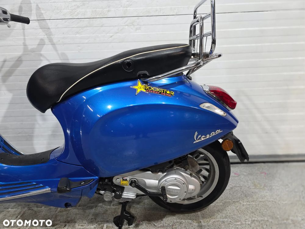Piaggio Vespa - 12