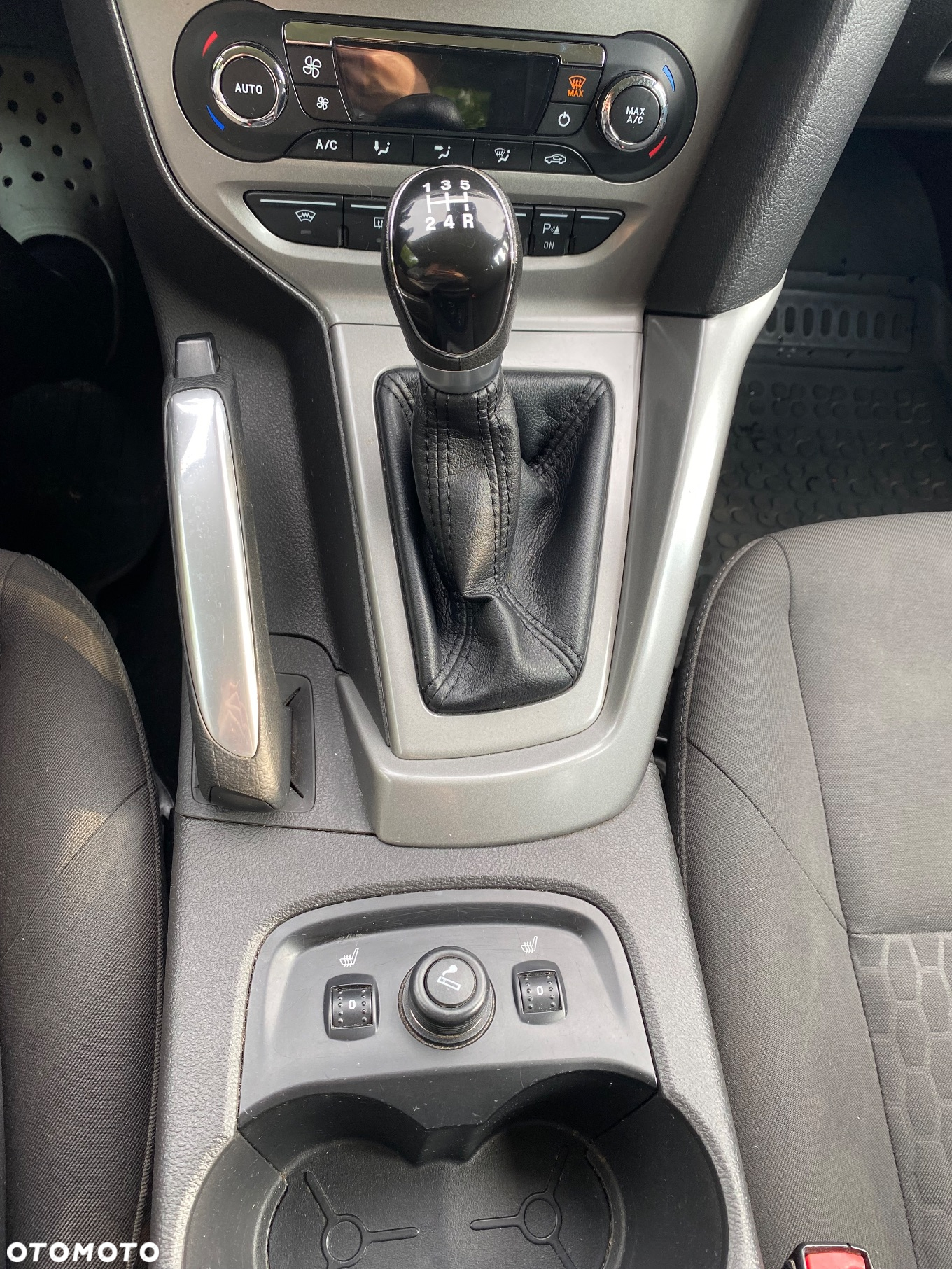 Ford Focus - 13