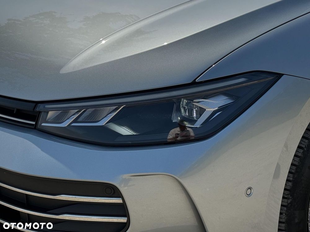Volkswagen Passat Variant 1.5 TSI EVO Business DSG - 9
