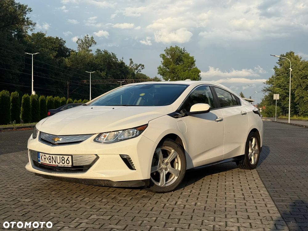 Chevrolet Volt - 1