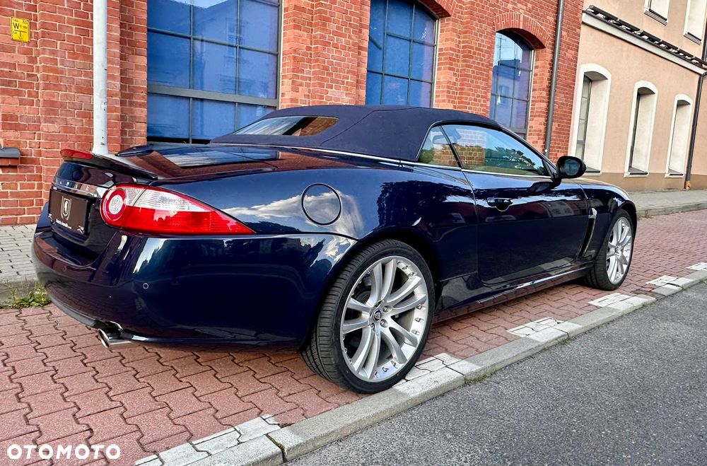 Jaguar XK 4.2 - 6