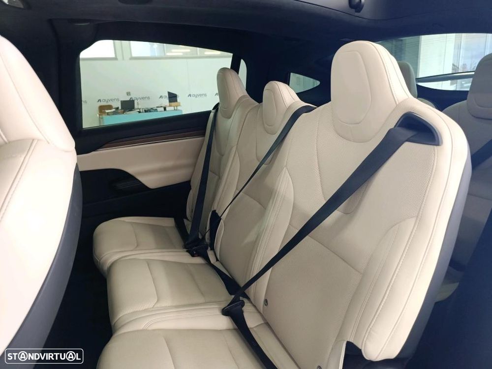 Tesla Model X Long Range AWD - 8