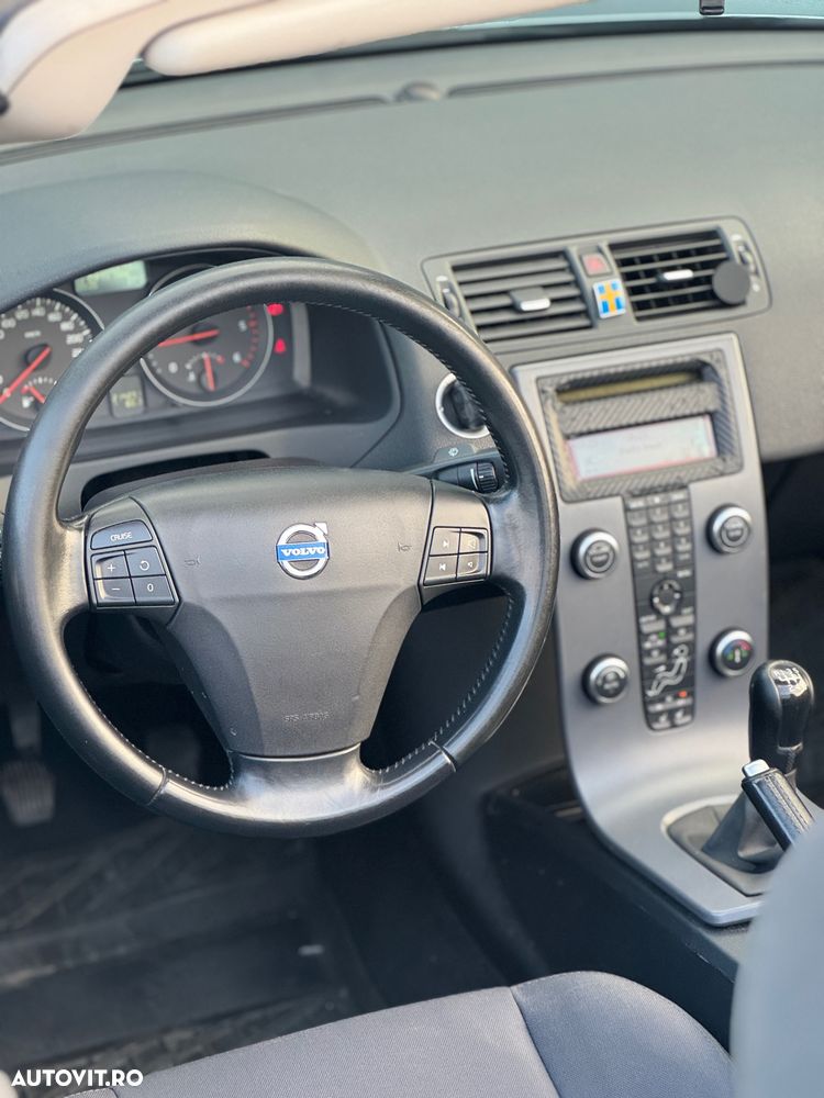 Volvo C70 2.0D Kinetic - 7