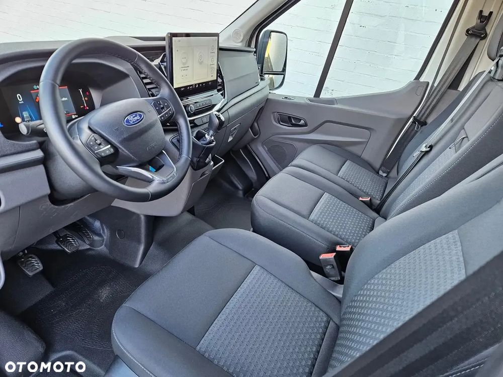 Ford Transit - 9