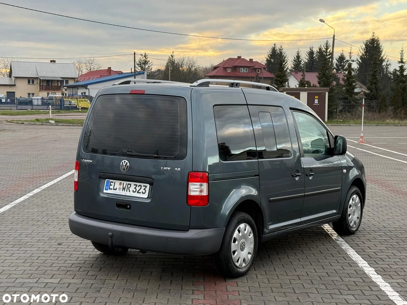 Volkswagen Caddy 1.6 Life - 9