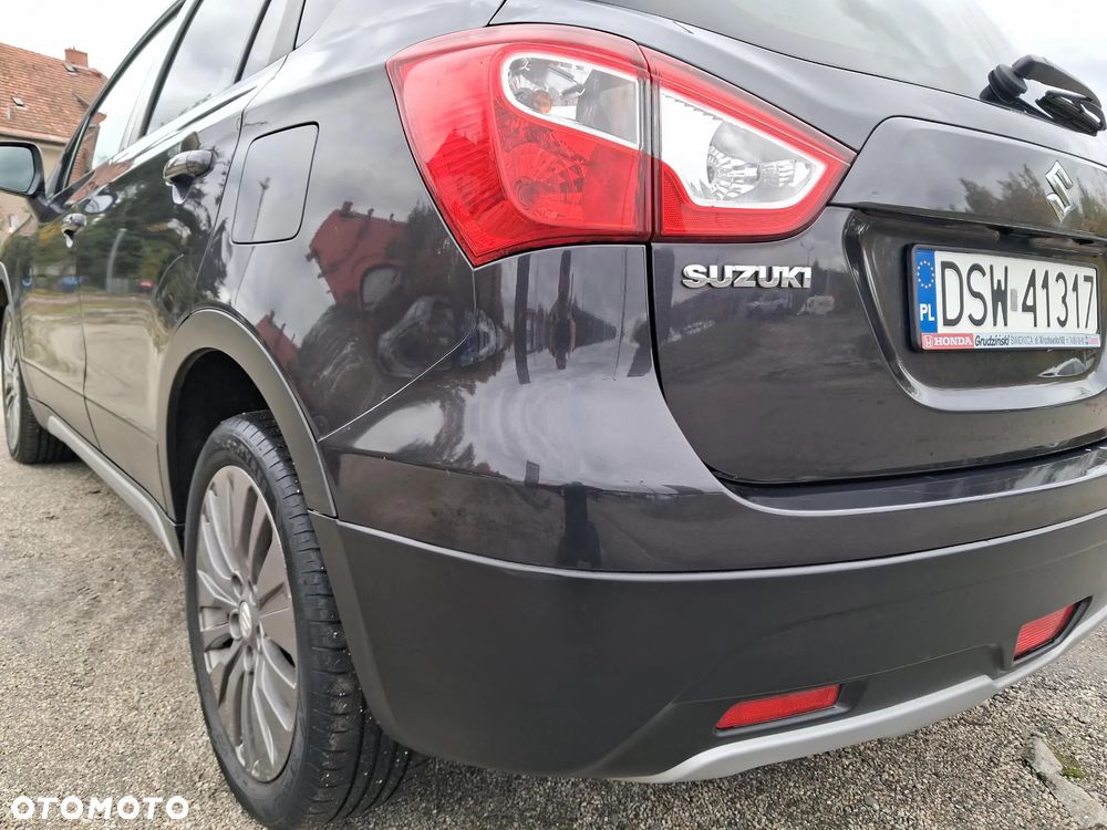 Suzuki SX4 S-Cross 1.6 Comfort - 25
