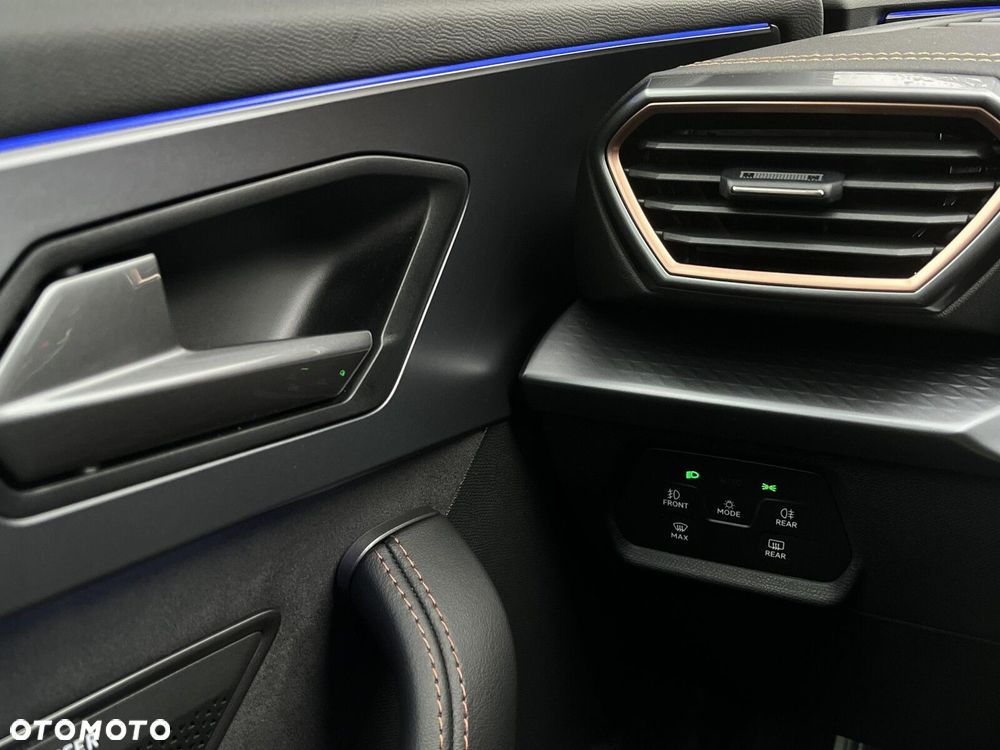 Cupra Formentor - 38