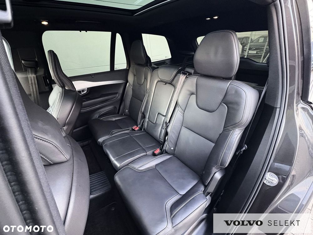 Volvo XC 90 - 30