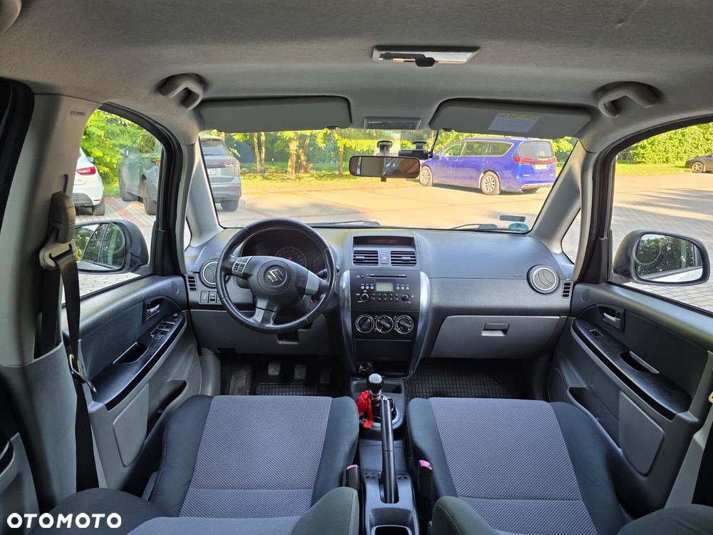 Suzuki SX4 - 13