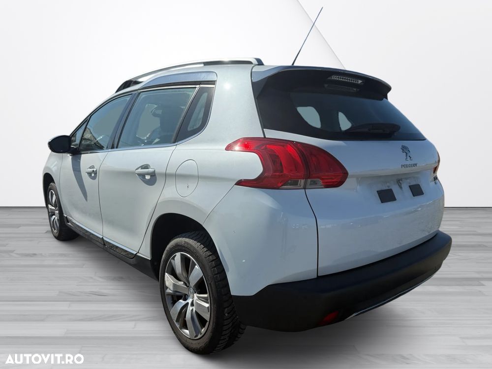 Peugeot 2008 1.6 e-HDi FAP STT Allure - 5