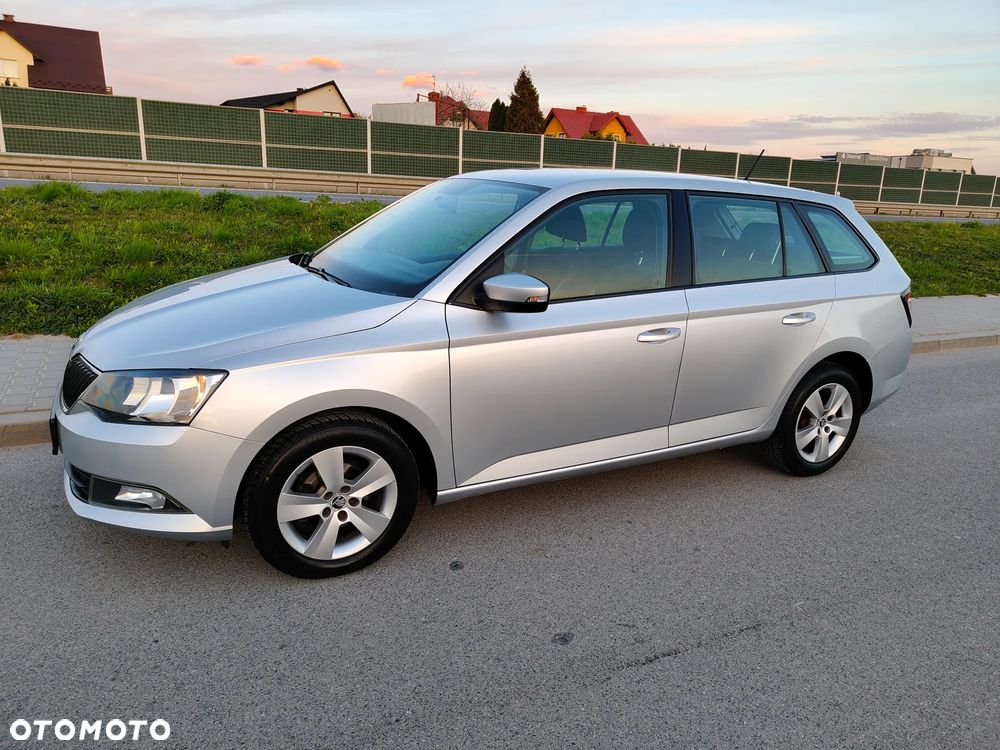 Skoda Fabia 1.2 TSI Ambition - 6