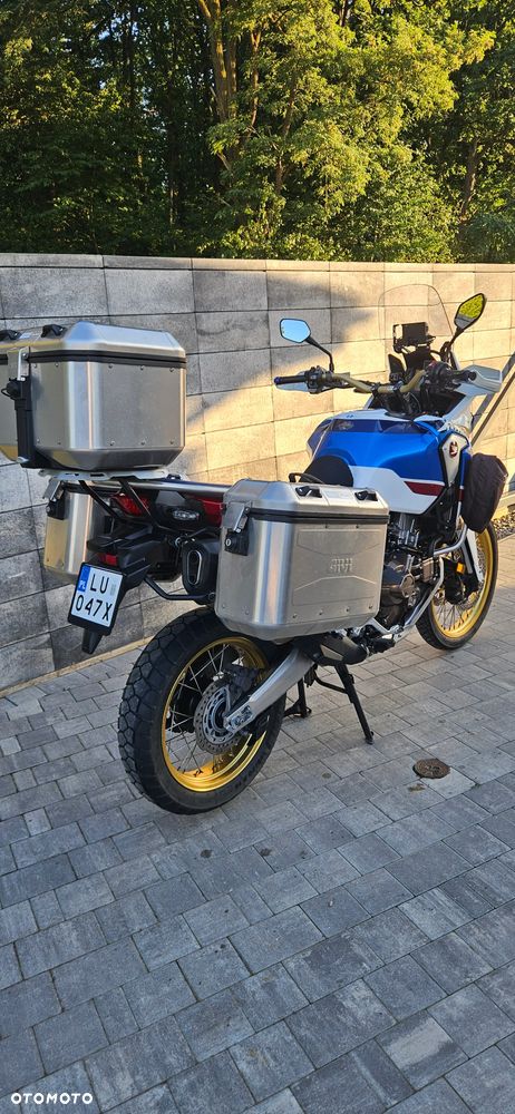 Honda CRF - 18