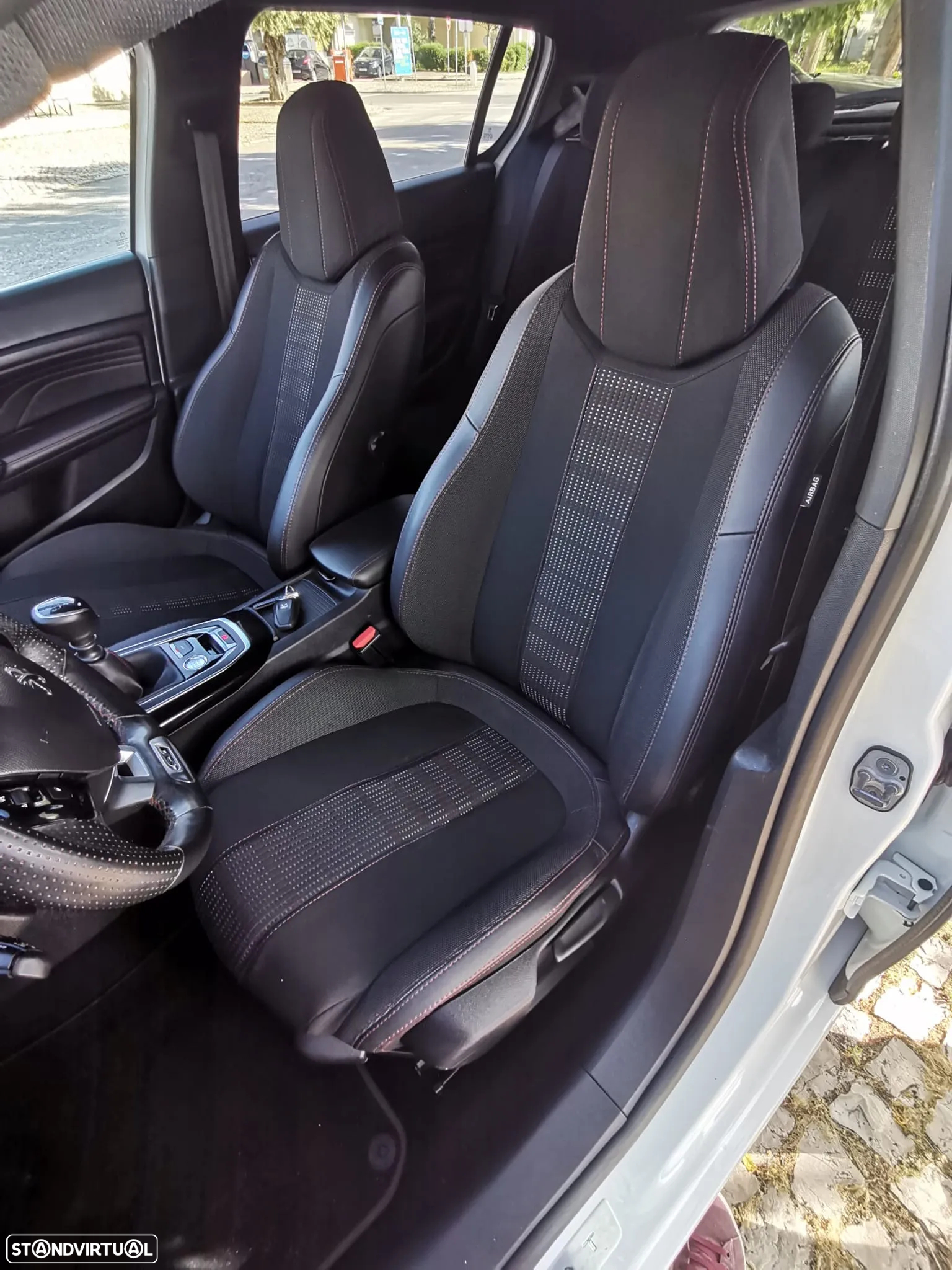 Peugeot 308 1.2 PureTech GT - 16