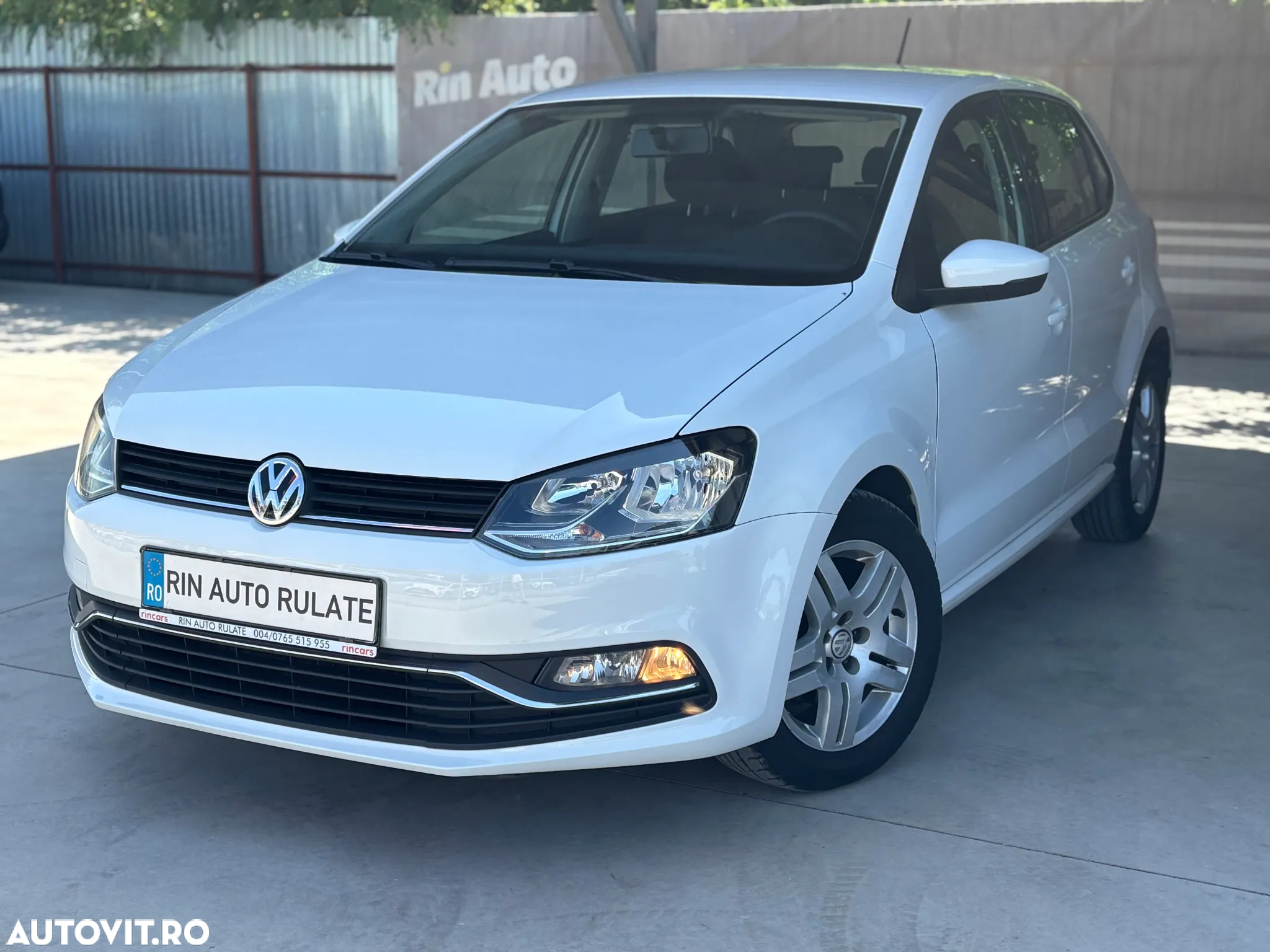 Volkswagen Polo 1.4 TDI CR Comfortline - 4