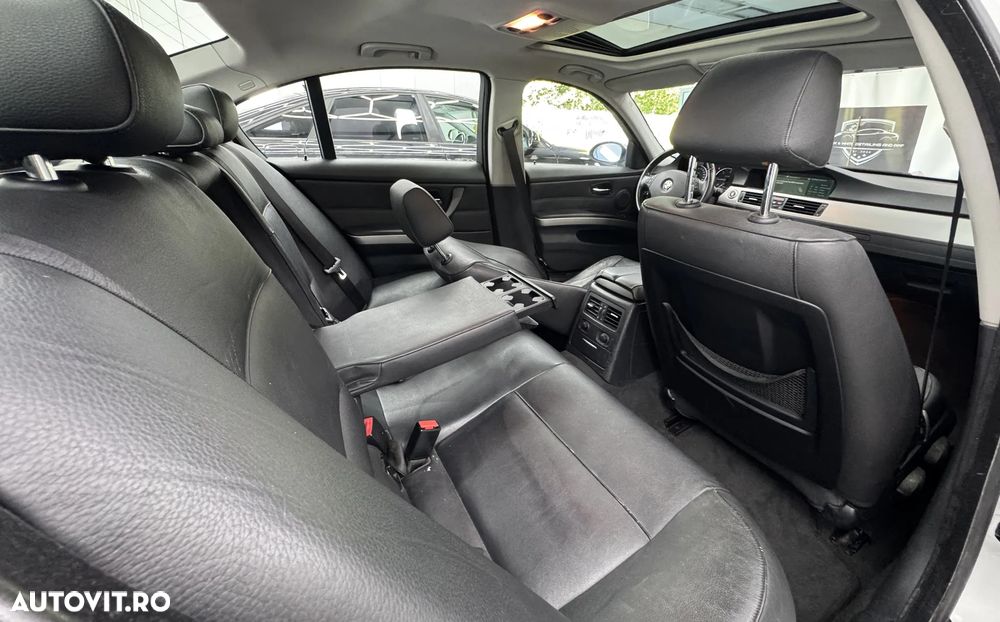 BMW Seria 3 320d DPF Aut. - 5
