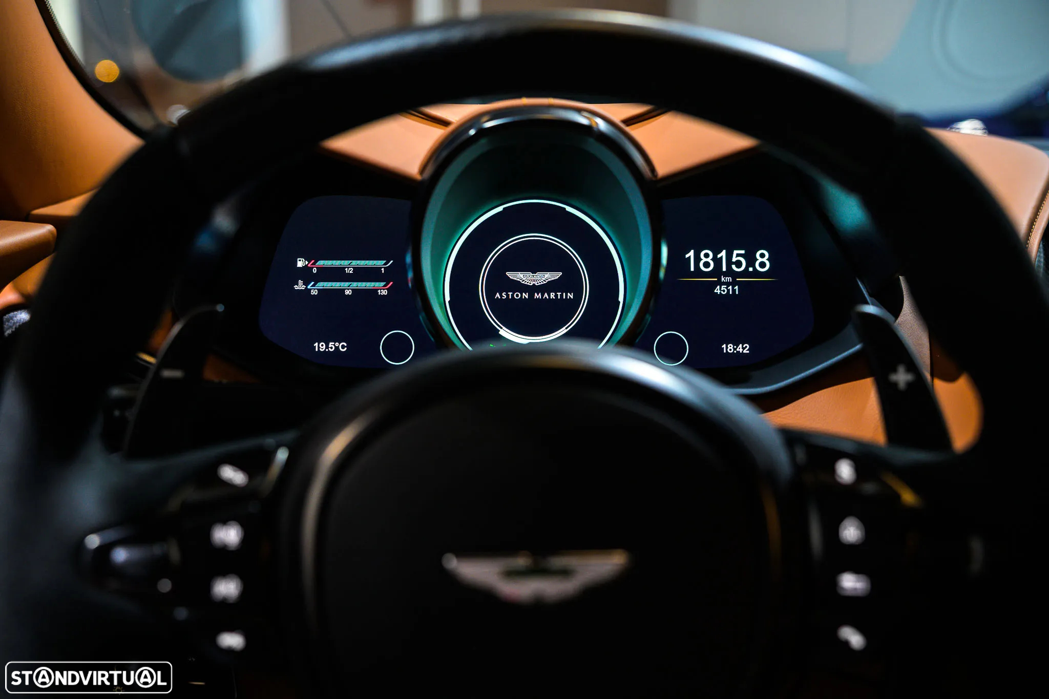 Aston Martin DBS Coupe 770 Ultimate - 32