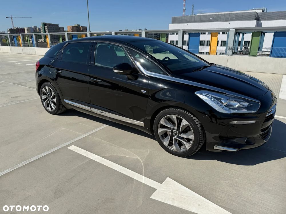 Citroën DS5 Hybrid4 EGS6 SportChic - 17
