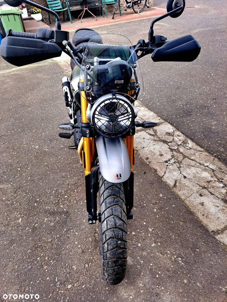 Triumph Scrambler - 6