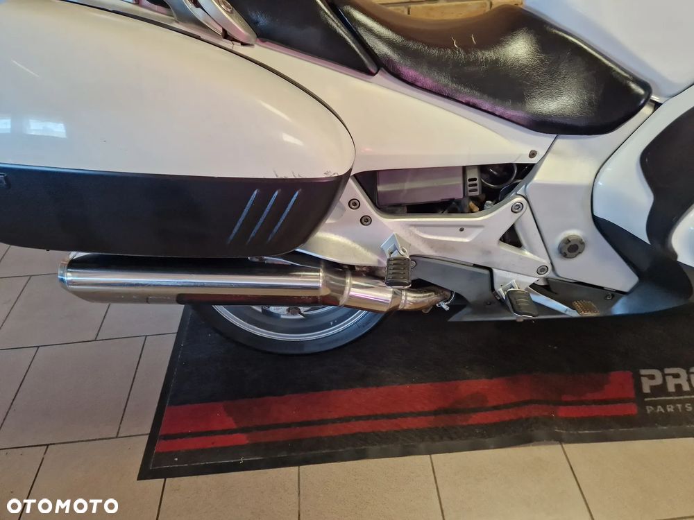 Honda ST - 33