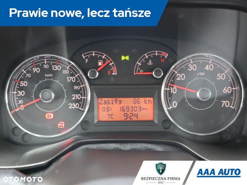 Fiat Grande Punto - 13