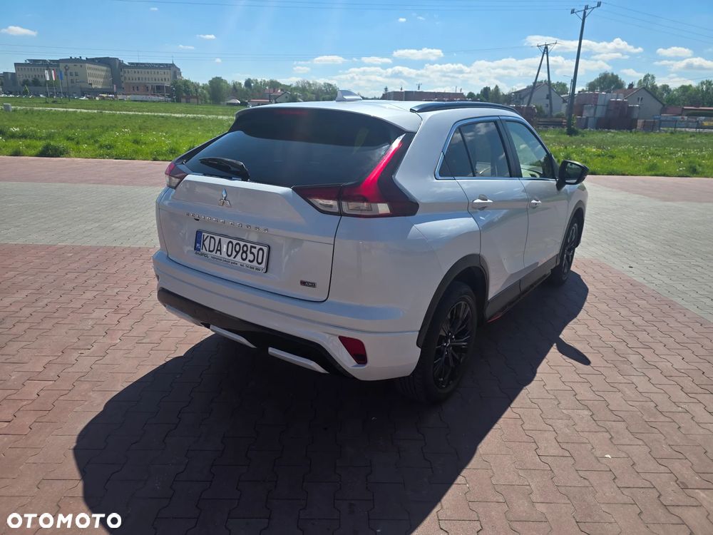 Mitsubishi Eclipse Cross 1.5 T-MIVEC ClearTec CVT 4WD Diamant Edition Plus - 4