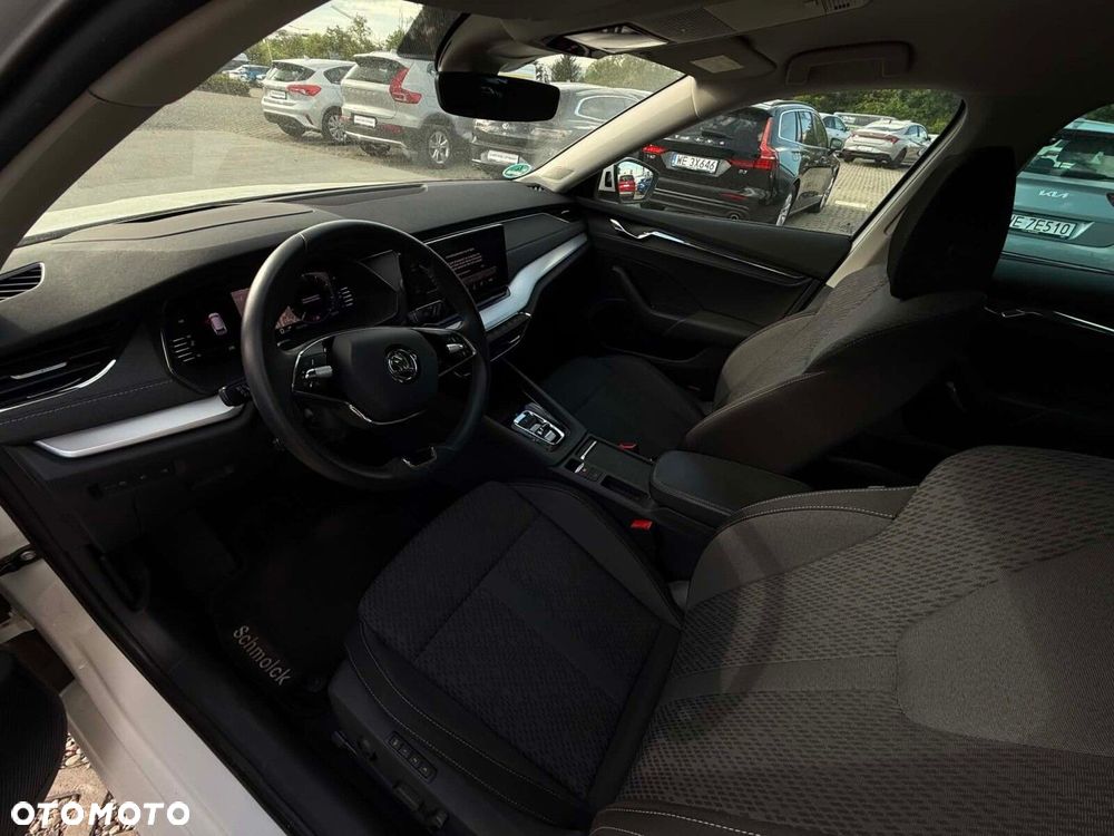 Skoda Octavia 2.0 TDI Style DSG - 11
