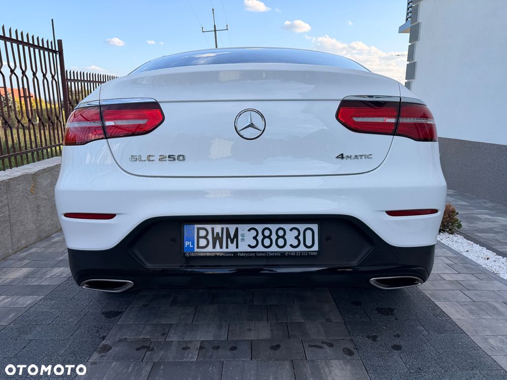 Mercedes-Benz GLC - 13
