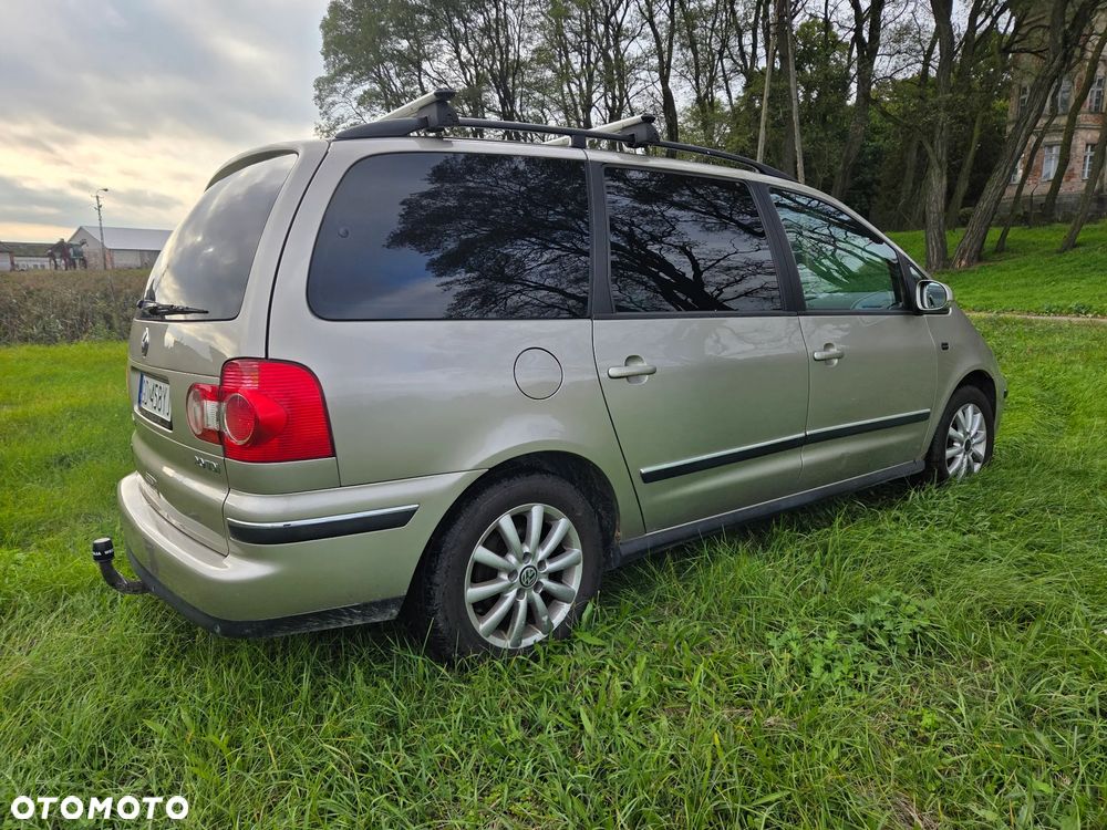 Volkswagen Sharan - 3