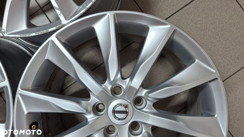 Felgi Aluminiowe 18 Volvo S90 V90 5x108 ET 42 - 7