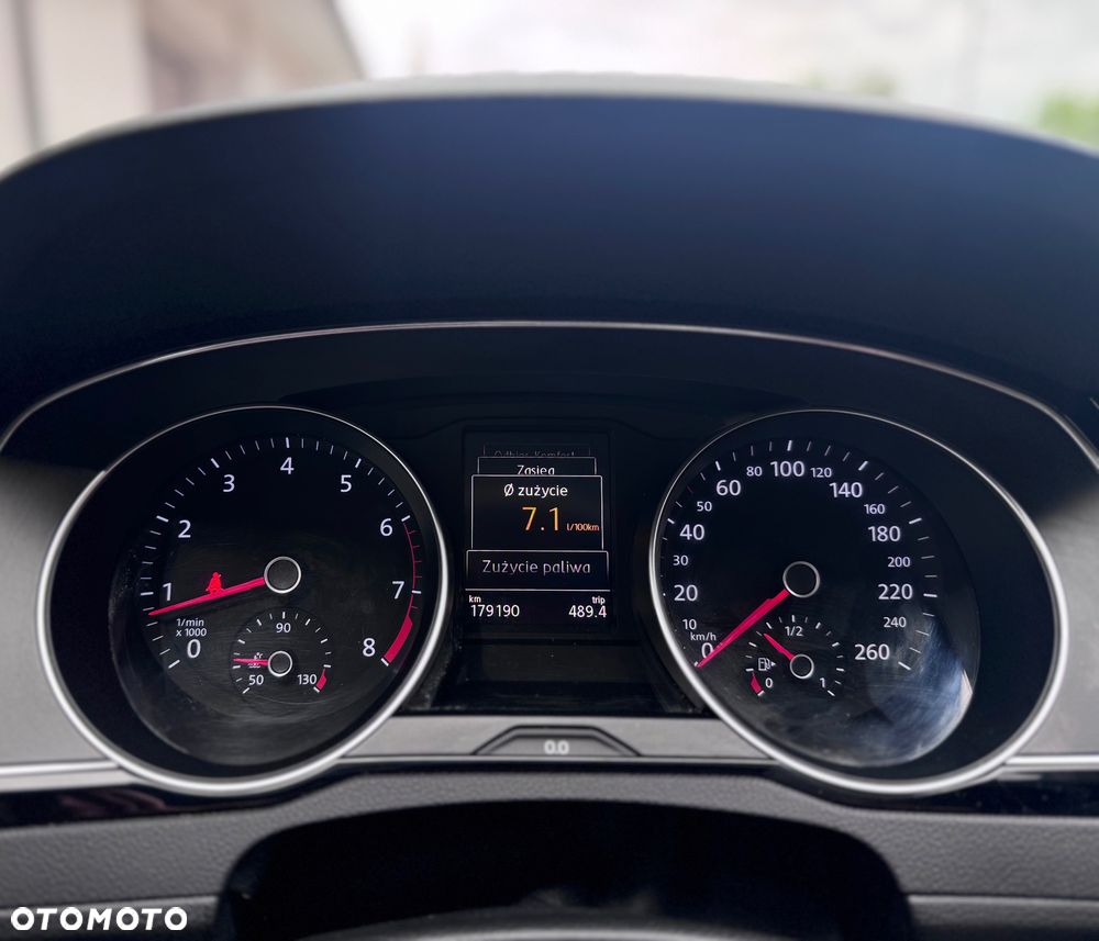Volkswagen Passat Variant 1.4 TSI ACT (BMT) DSG Comfortline - 29