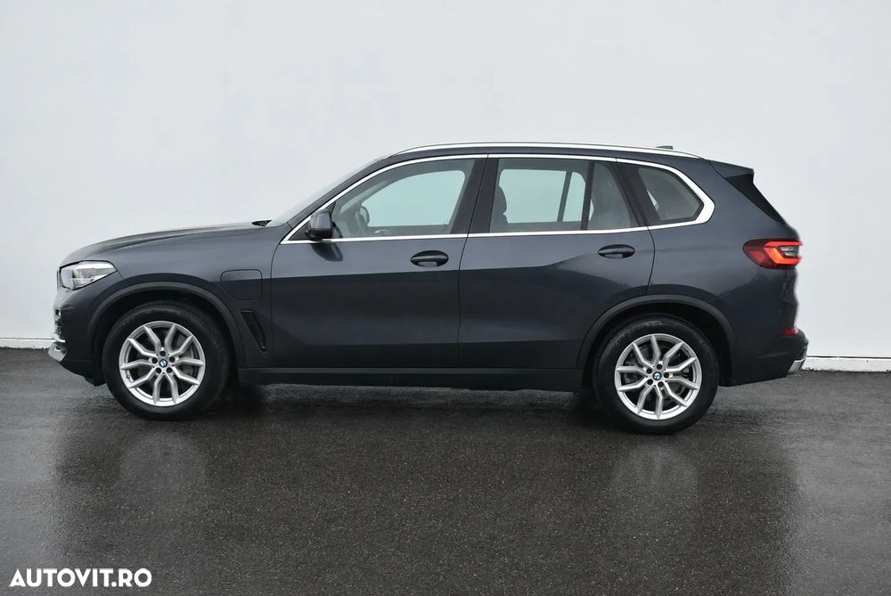 BMW X5 2020 — imagine 7