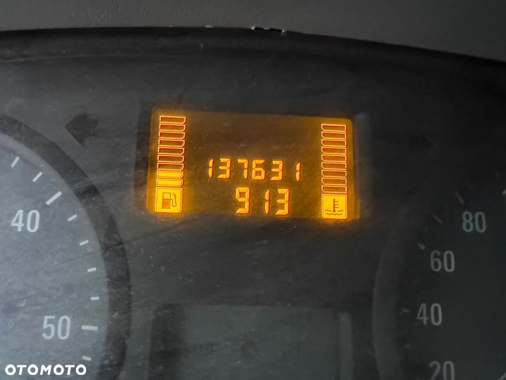 Opel Vivaro - 5