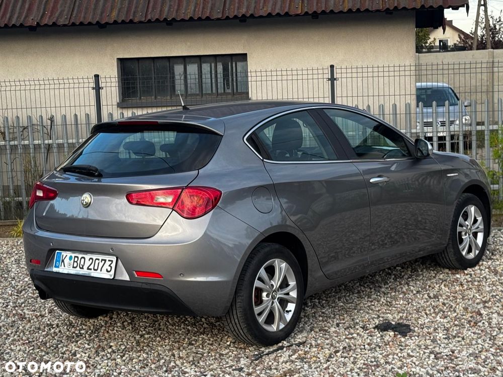 Alfa Romeo Giulietta 1.4 TB 16V - 11