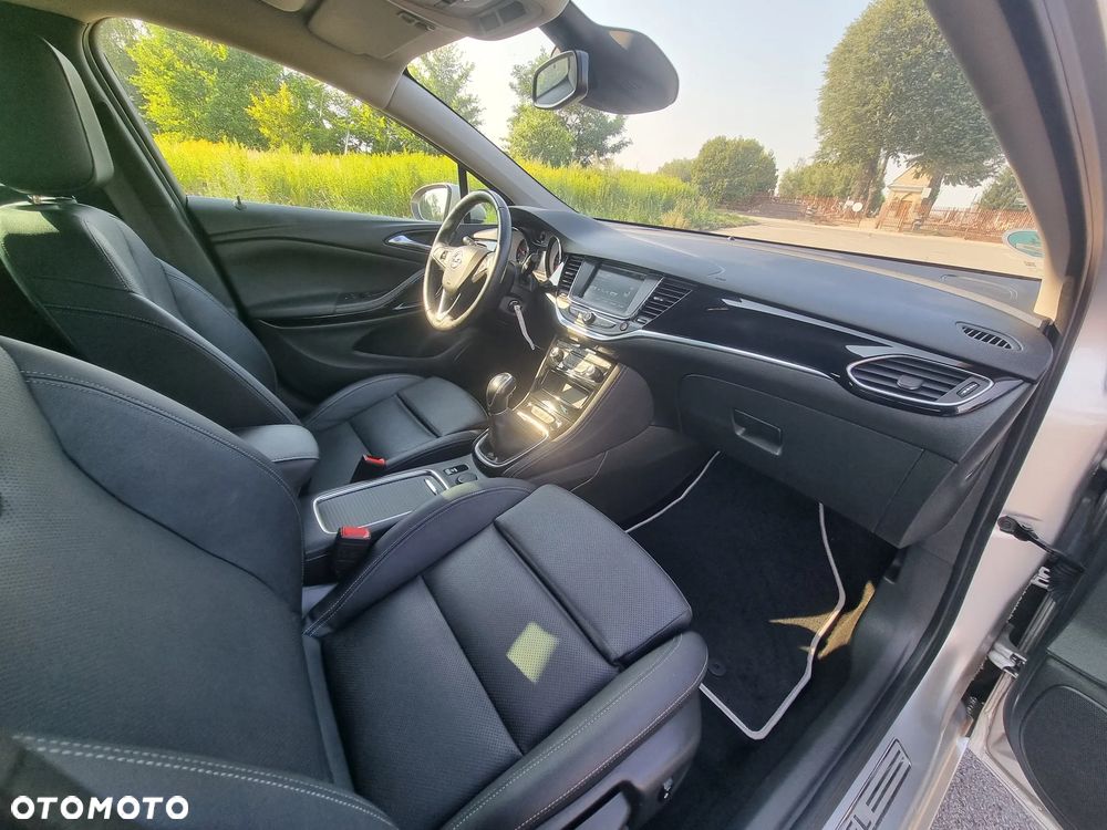 Opel Astra 1.6 D Start/Stop Business - 28