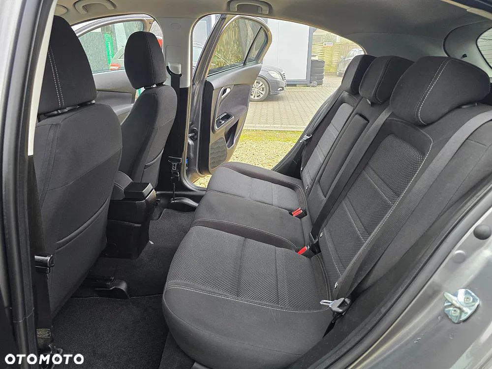 Fiat Tipo 1.4 16V More - 17
