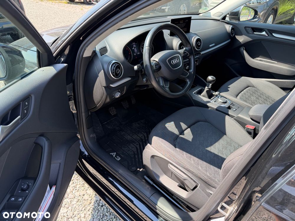 Audi A3 Sportback 1.6 TDI (clean diesel) Attraction - 23