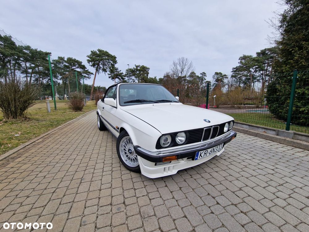 BMW Seria 3 320i - 3