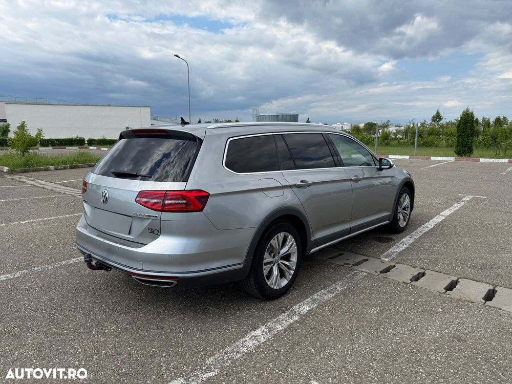 Volkswagen Passat Alltrack - 8