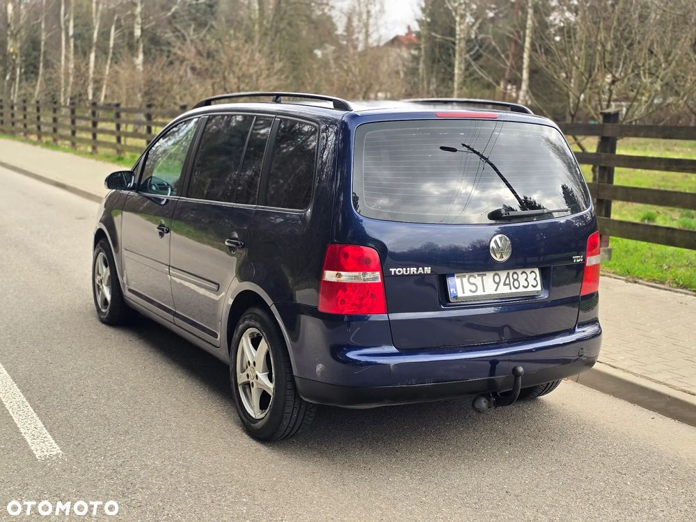 Volkswagen Touran 1.9 TDI - 17