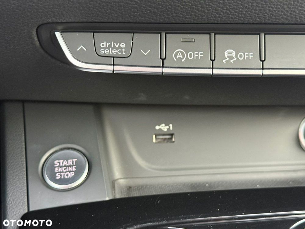 Audi A4 Avant 35 TFSI S tronic S line - 33