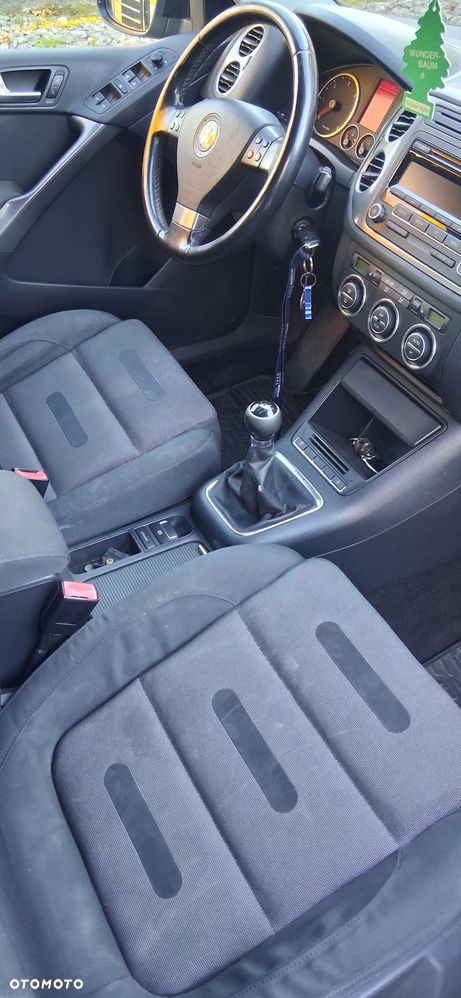 Volkswagen Tiguan 2.0 TDI 4Mot Sport&Style - 9