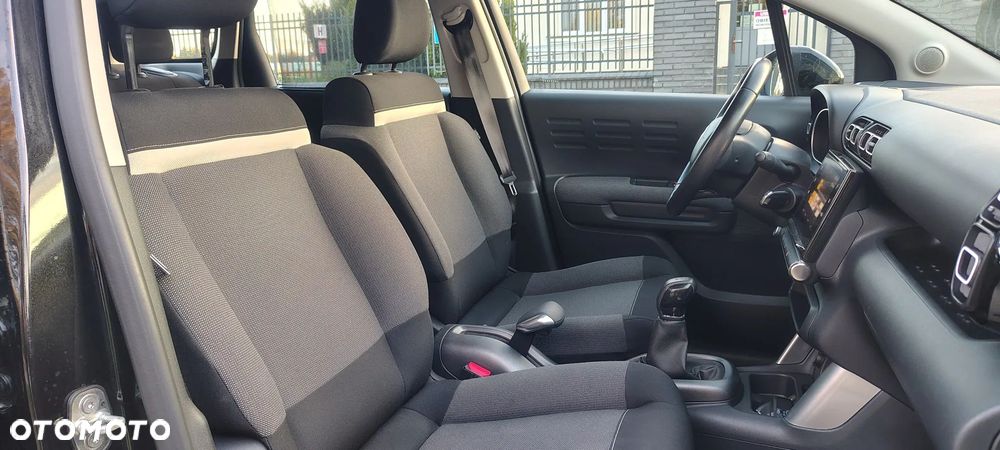 Citroën C3 Aircross 1.6 BlueHDi Shine S&S - 16