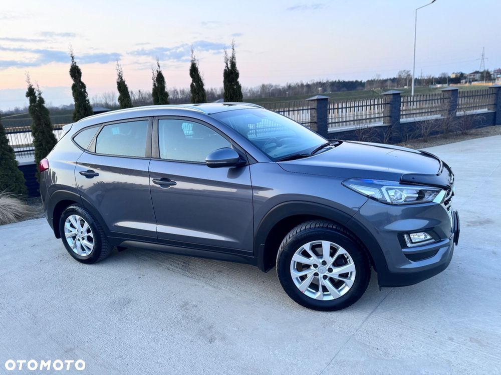 Hyundai Tucson 1.6 GDI BlueDrive Design 2WD - 32